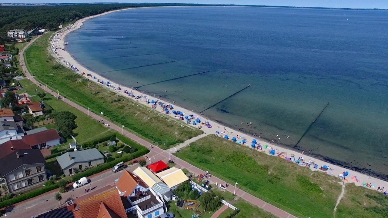 Ferienhaus Emmely Nur Wenige Gehminuten Zum Strand Ruhig 글로페 외부 사진