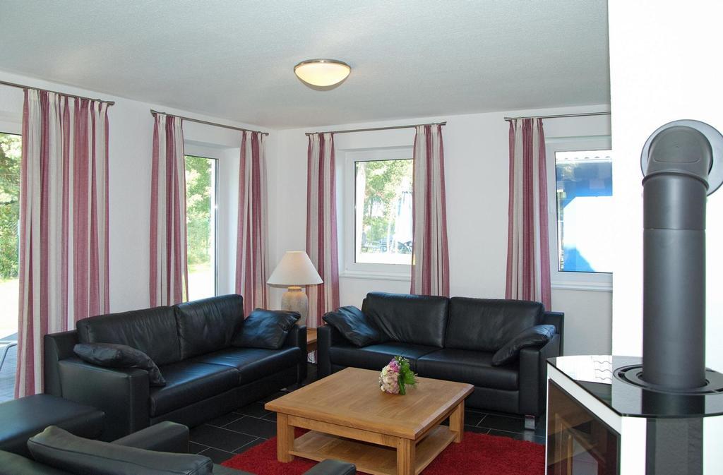Ferienhaus Emmely Nur Wenige Gehminuten Zum Strand Ruhig 글로페 외부 사진
